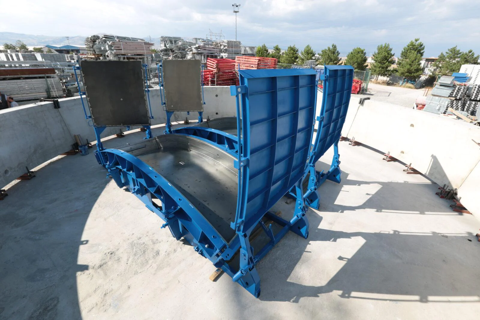 Mesa İmalat çelik kalıp fabrika üretim hattı